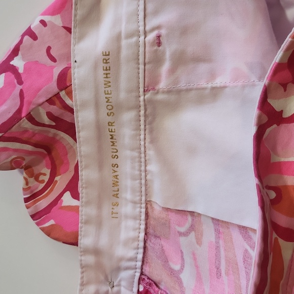 LILLY PULITZER Pink Buttercup Short 5" Scalloped Hemline - Picture 4 of 15